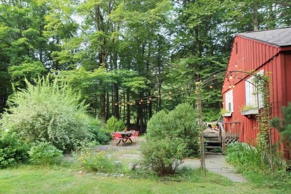 Photo of Others in Claryville