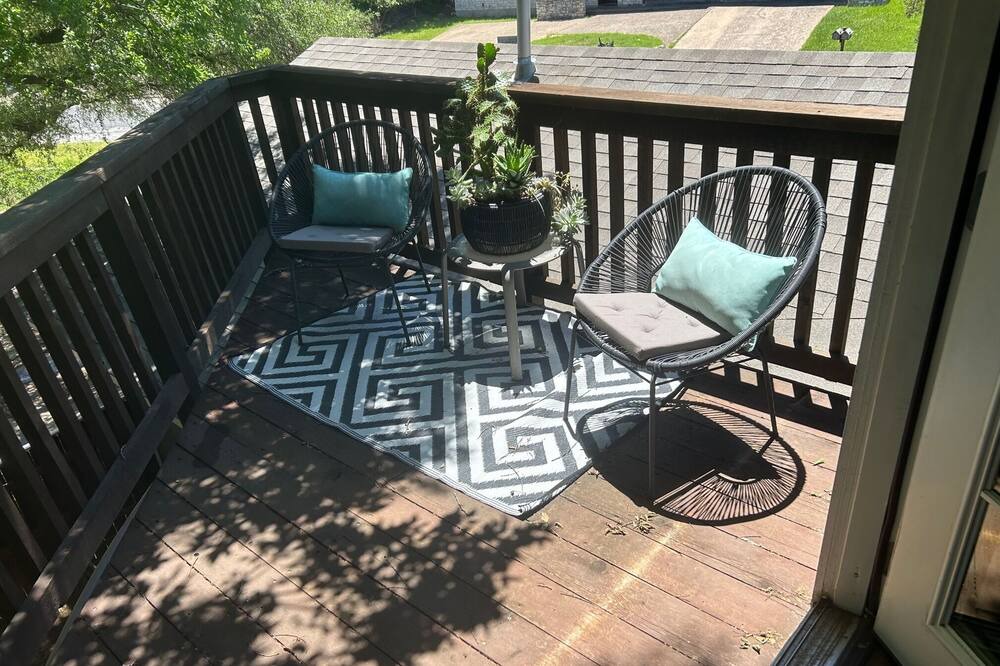 Photo of Outdoor in Northwest Hills