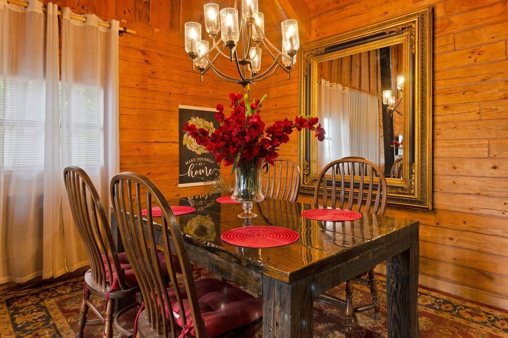 Photo of Bedroom in Tyler