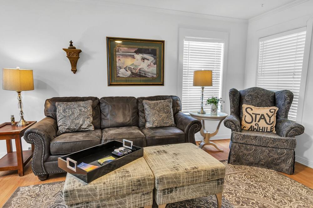 Photo of Bedroom in Tyler