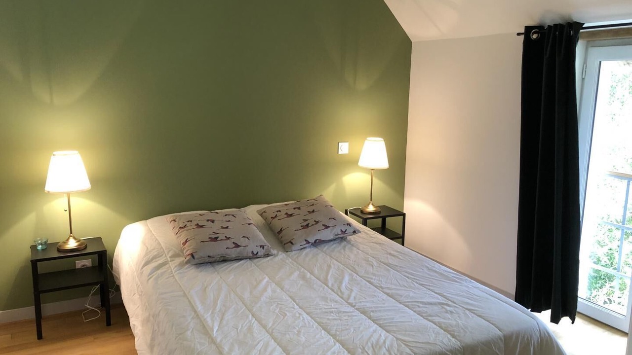 Photo of Bedroom in Saint-Cyr
