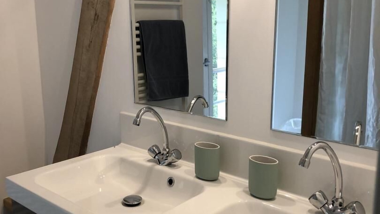 Photo of Bathroom in Saint-Cyr