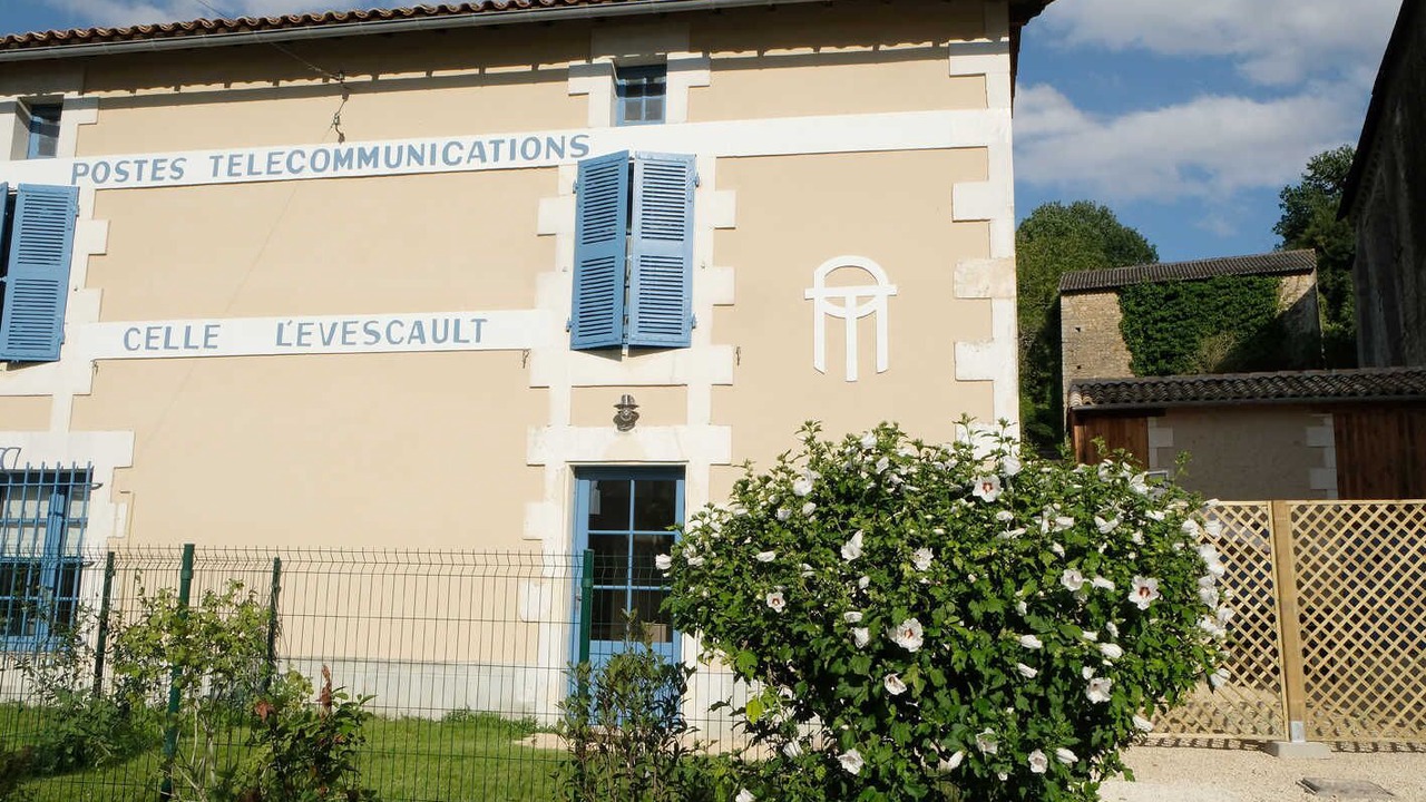 Photo of Outdoor in Celle-Levescault