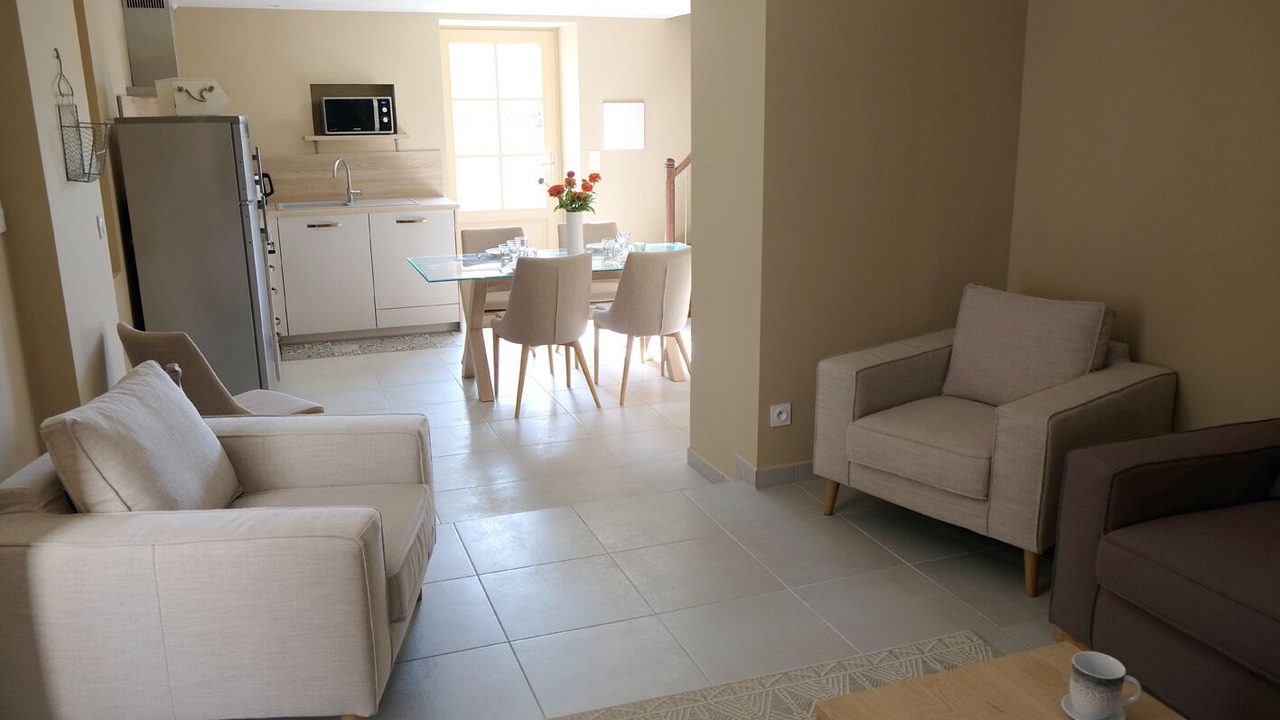 Photo of Livingroom in Celle-Levescault