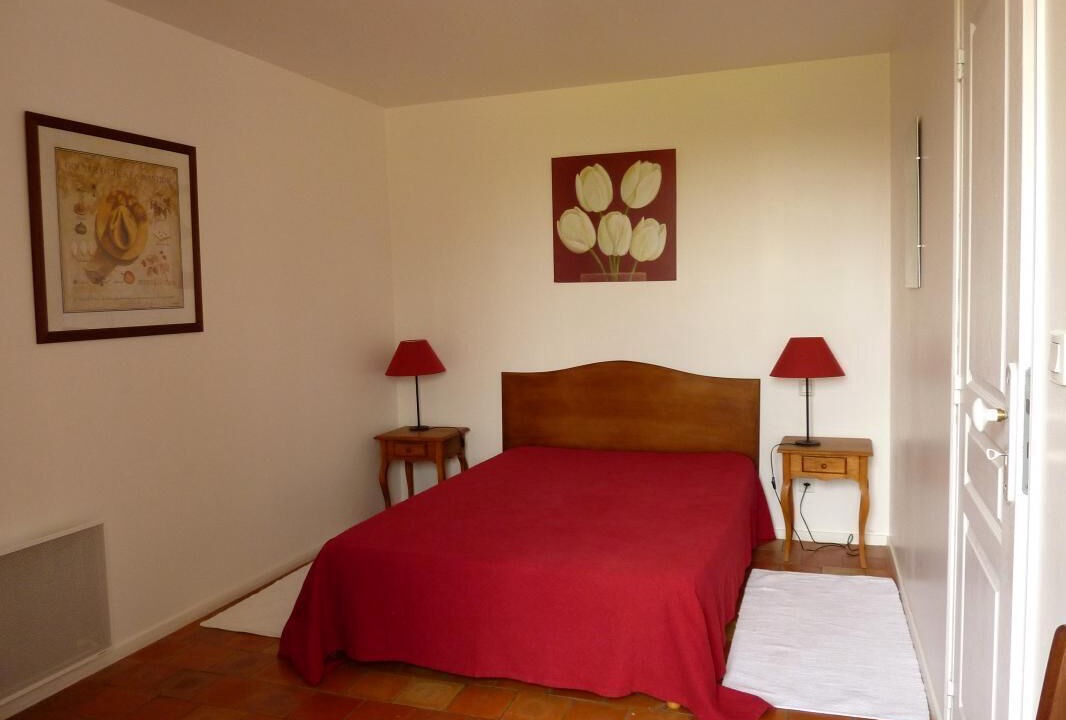 Photo of Bedroom in Jaunay-Marigny