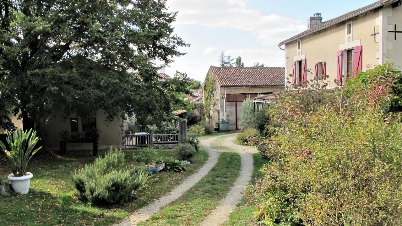 Photo of Outdoor in Roches-Premarie-Andille