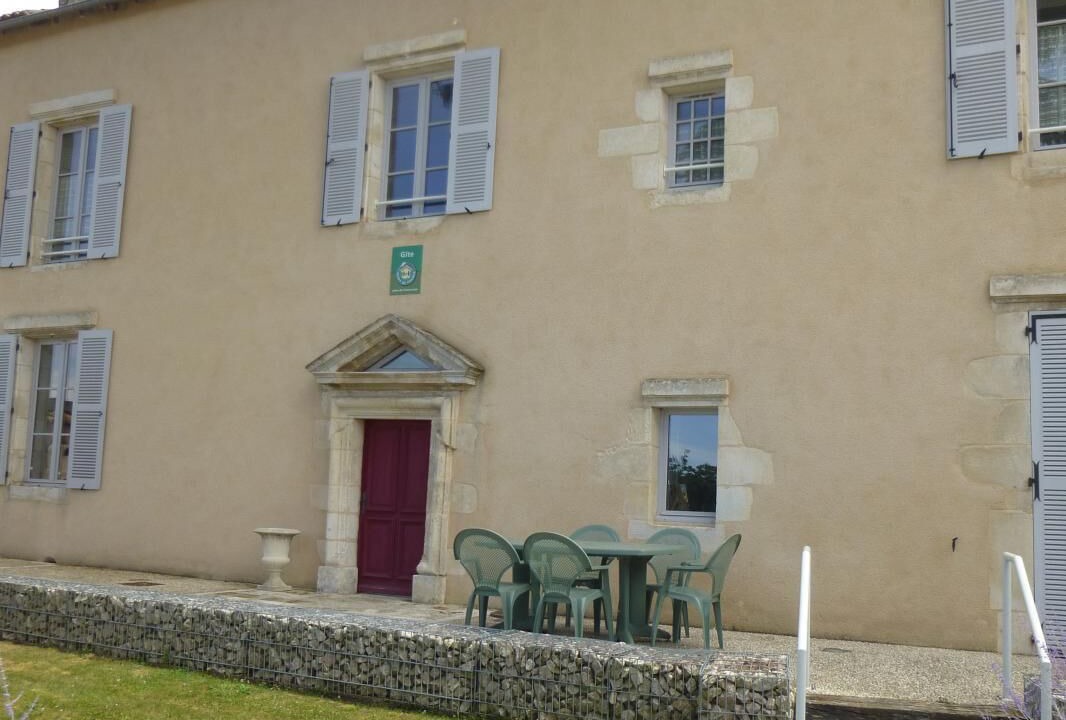 Photo of Outdoor in Lhommaize