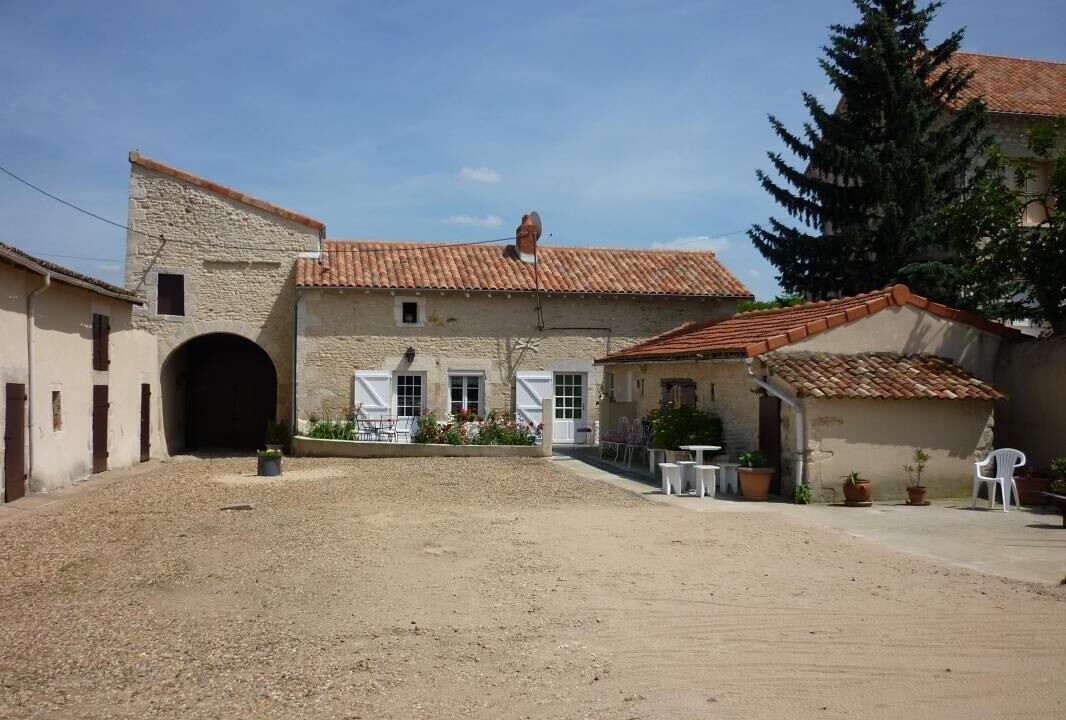 Photo of Outdoor in Saint-Georges-les-Baillargeaux