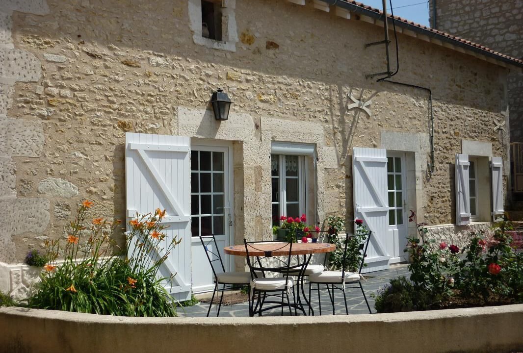 Photo of Outdoor in Saint-Georges-les-Baillargeaux