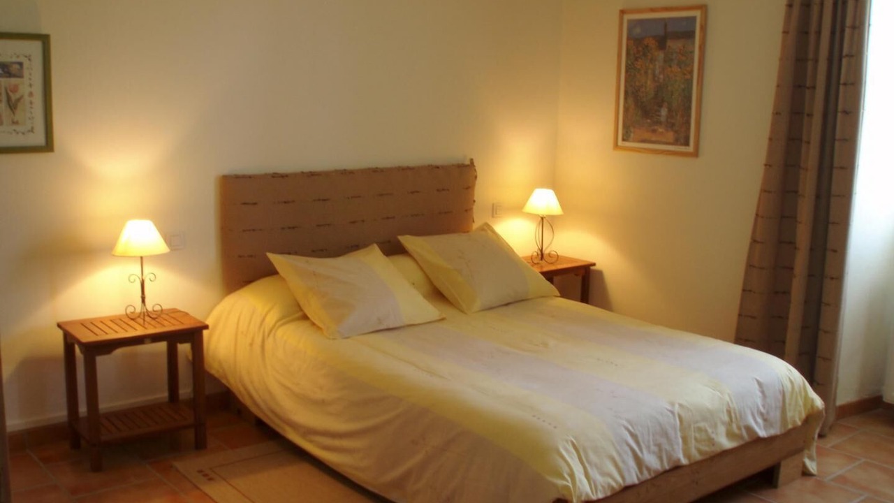 Photo of Bedroom in Scoury
