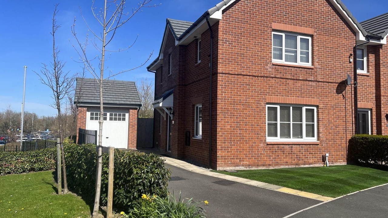 Photo of Outdoor in Irby