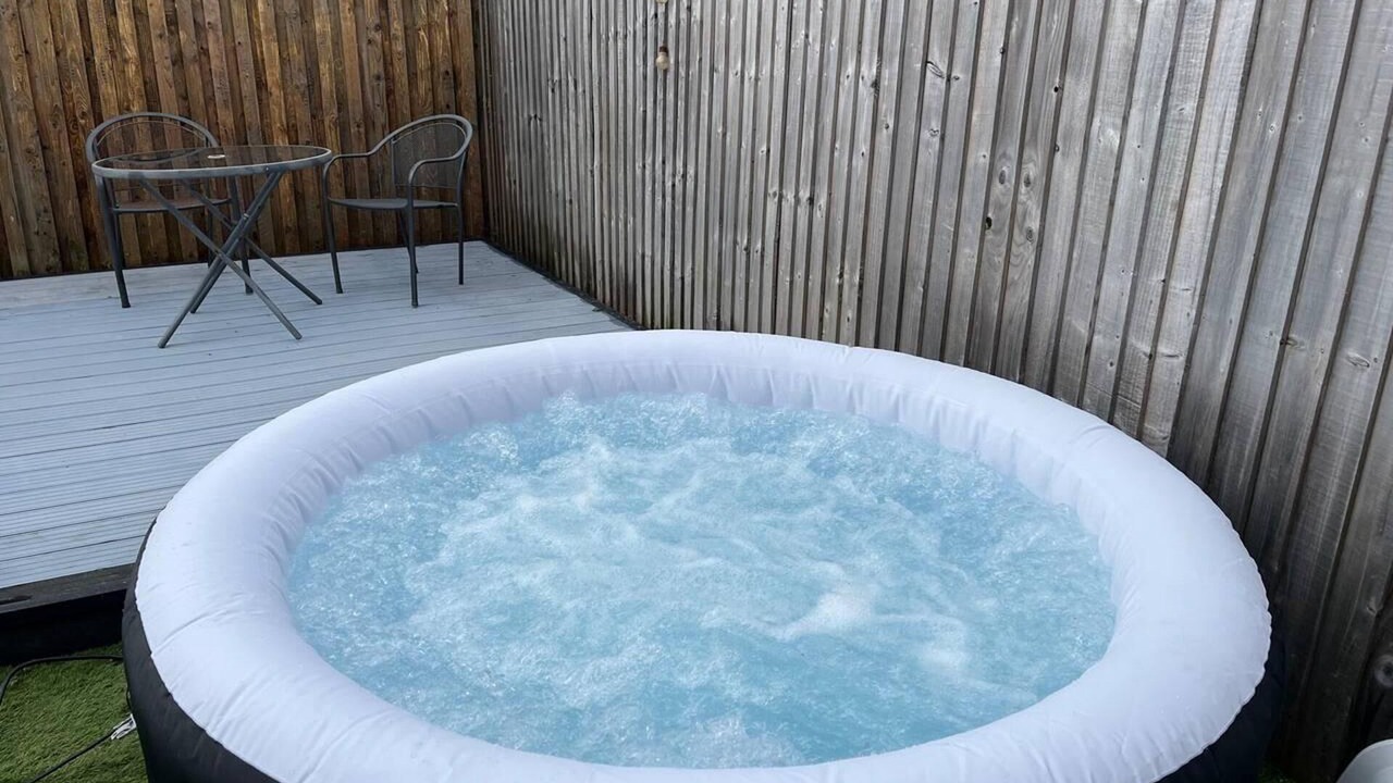 Photo of Patio Balcony in Irby