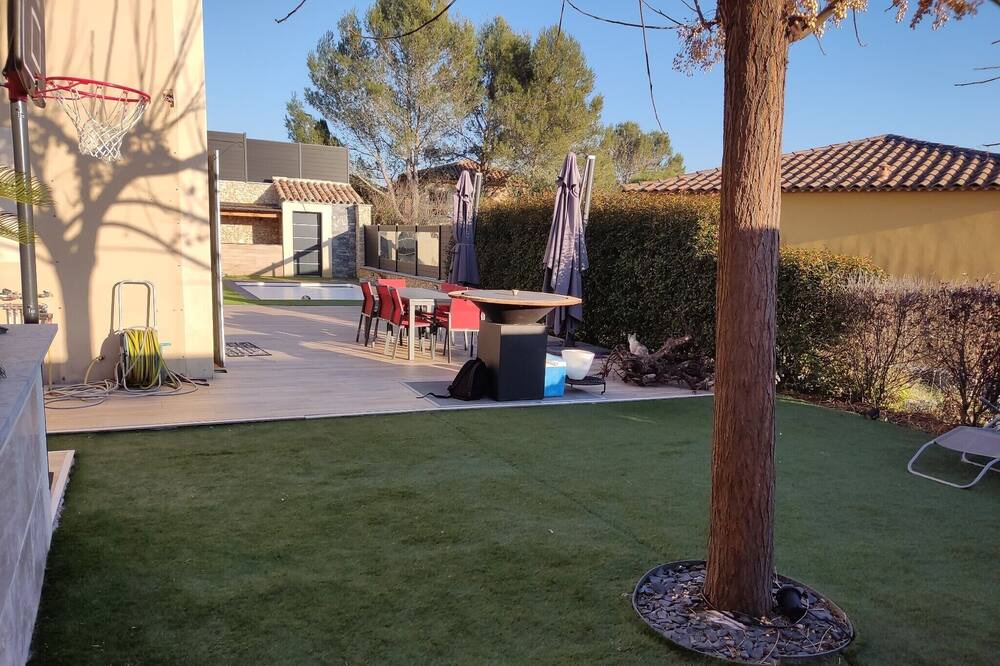 Photo of Outdoor in Garrigues