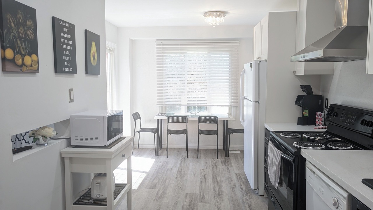 Photo of Kitchen in Barrie