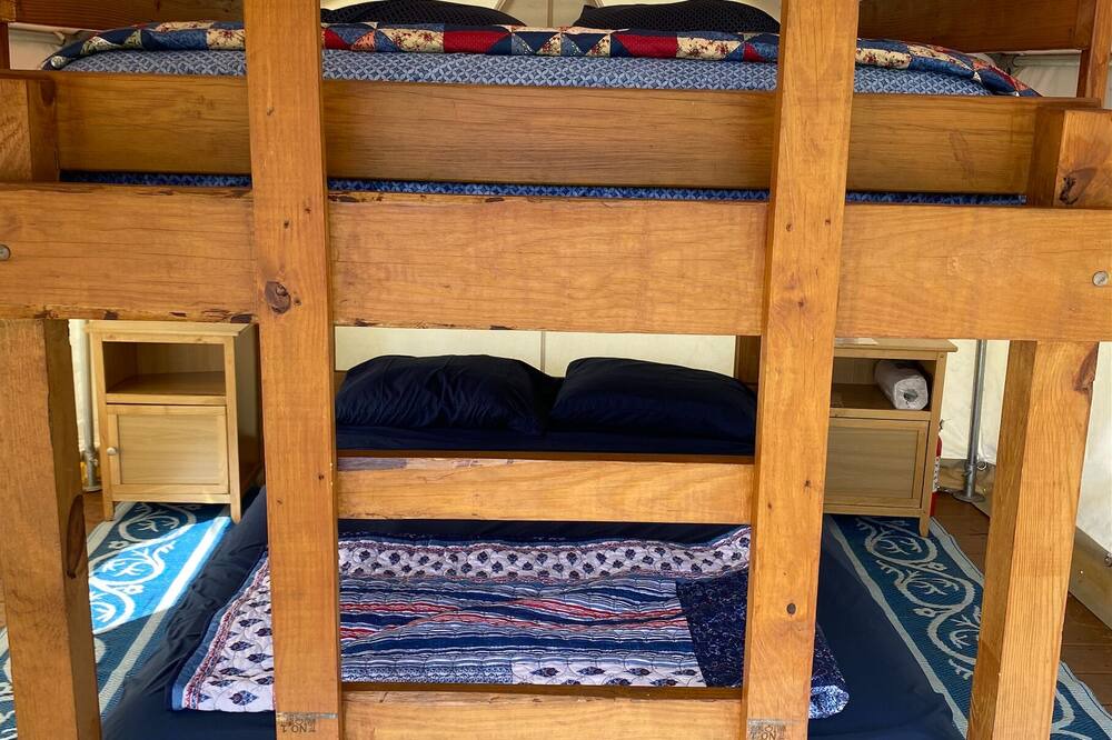 Photo of Bedroom in Aquashicola