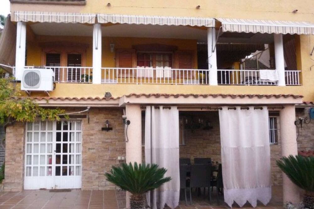 Photo of Outdoor in Paterna