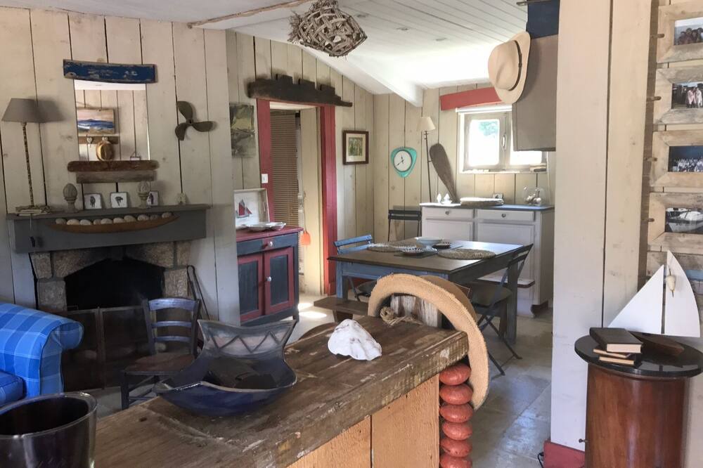 Photo of Kitchen in Ile-de-Brehat