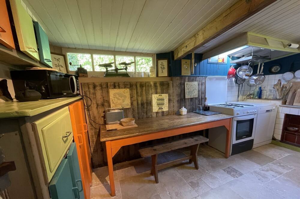 Photo of Kitchen in Ile-de-Brehat
