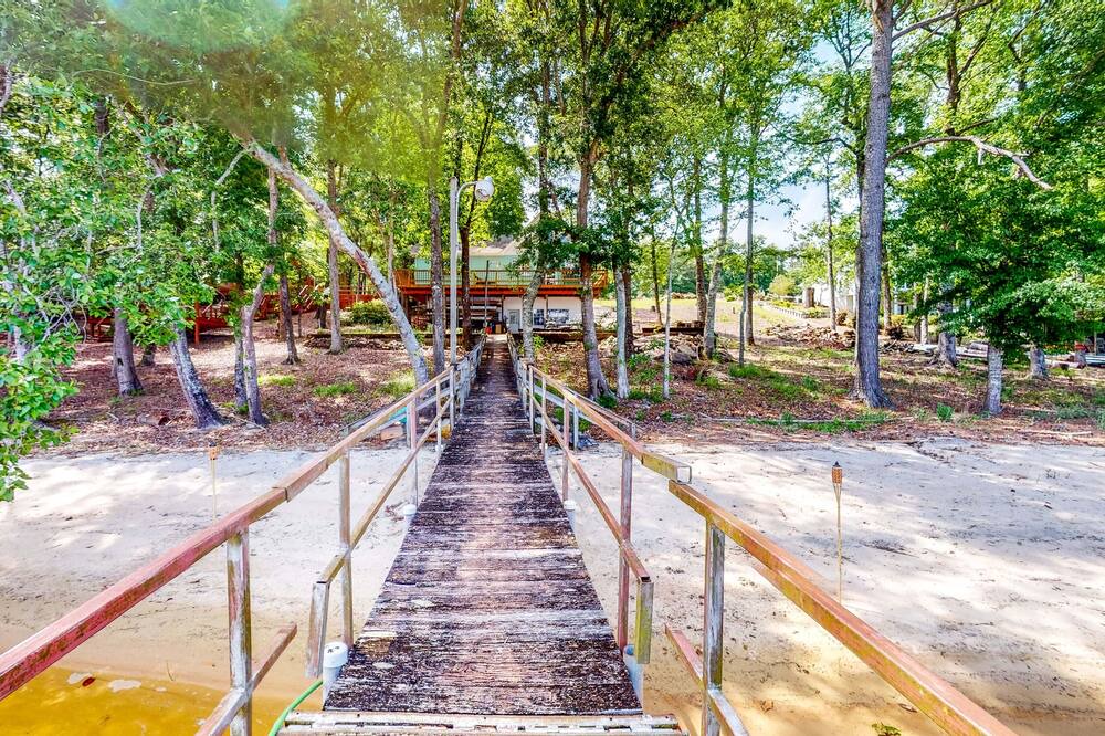 Photo of Others in Fort Gaines