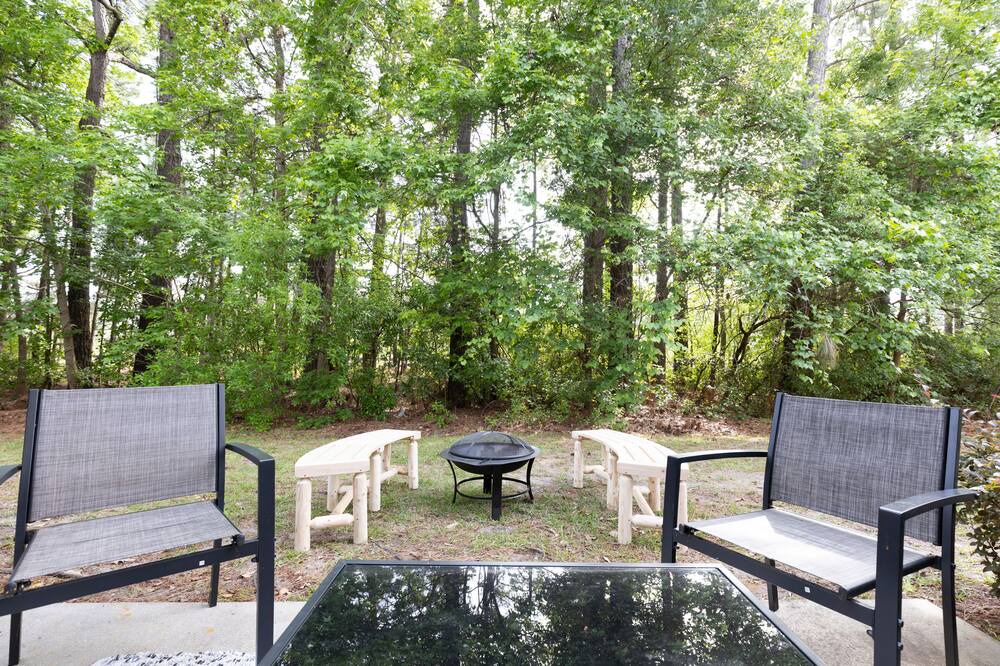Photo of Outdoor in Conway