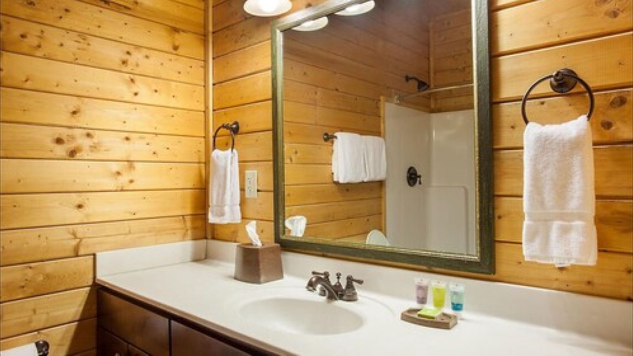 Photo of Bathroom in Gordonsville