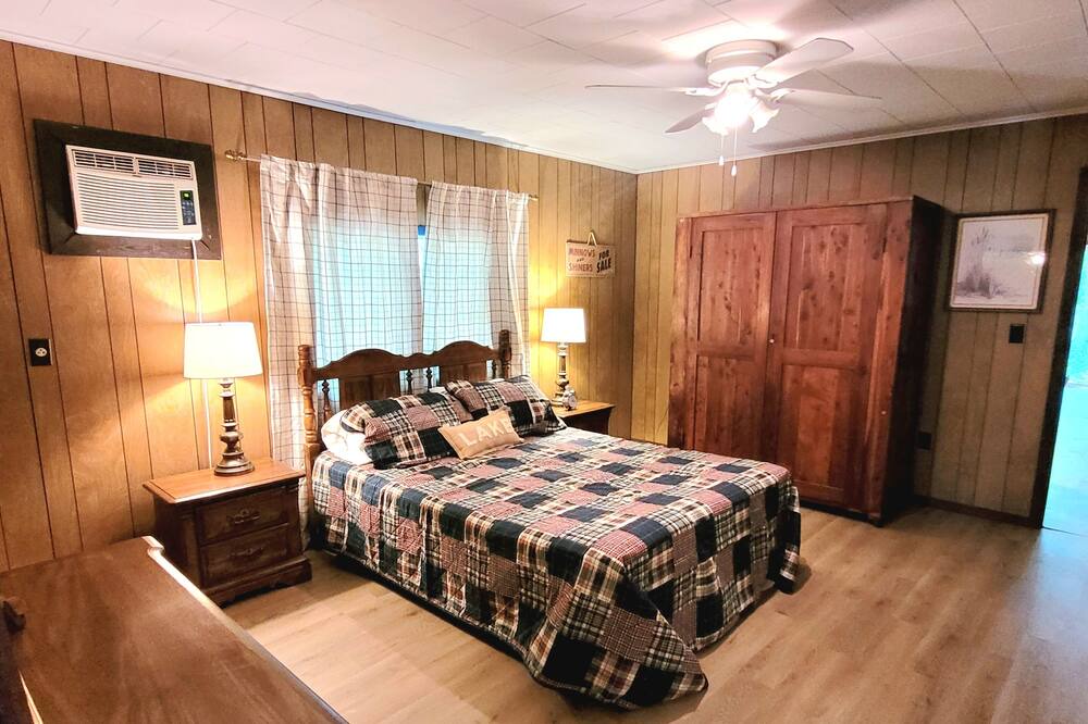 Photo of Bathroom in Taylor