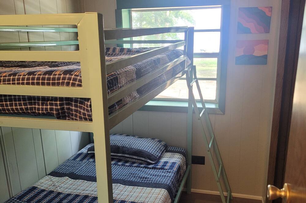 Photo of Bedroom in Taylor