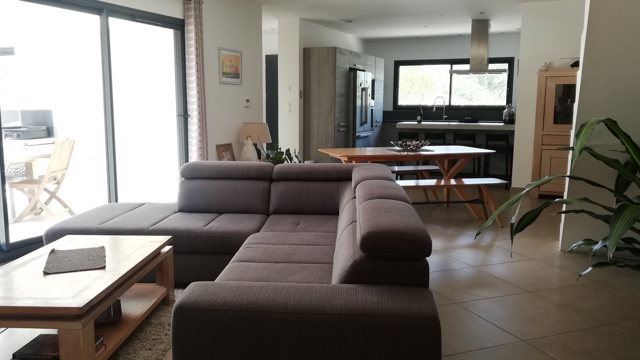 Photo of Livingroom in Lirac