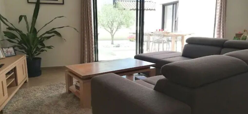 Photo of Livingroom in Lirac