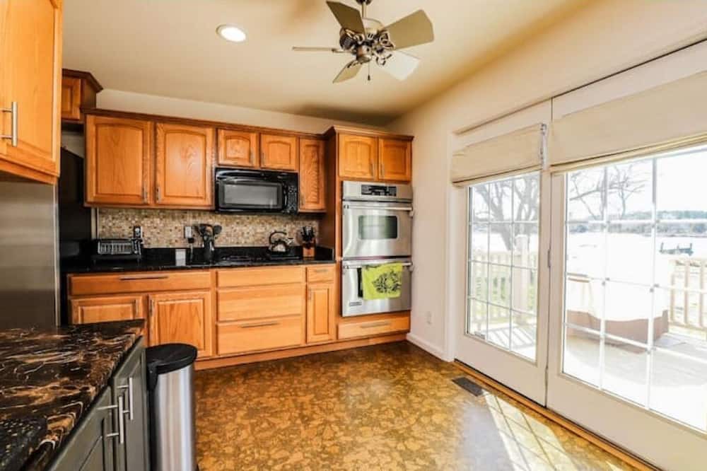 Photo of Others in Onancock