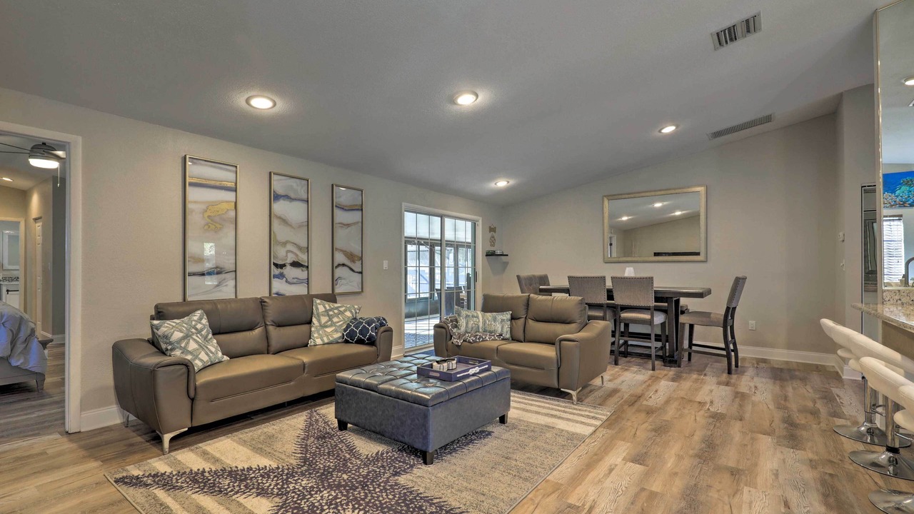 Photo of Others in Hammocks Of Palm Harbor