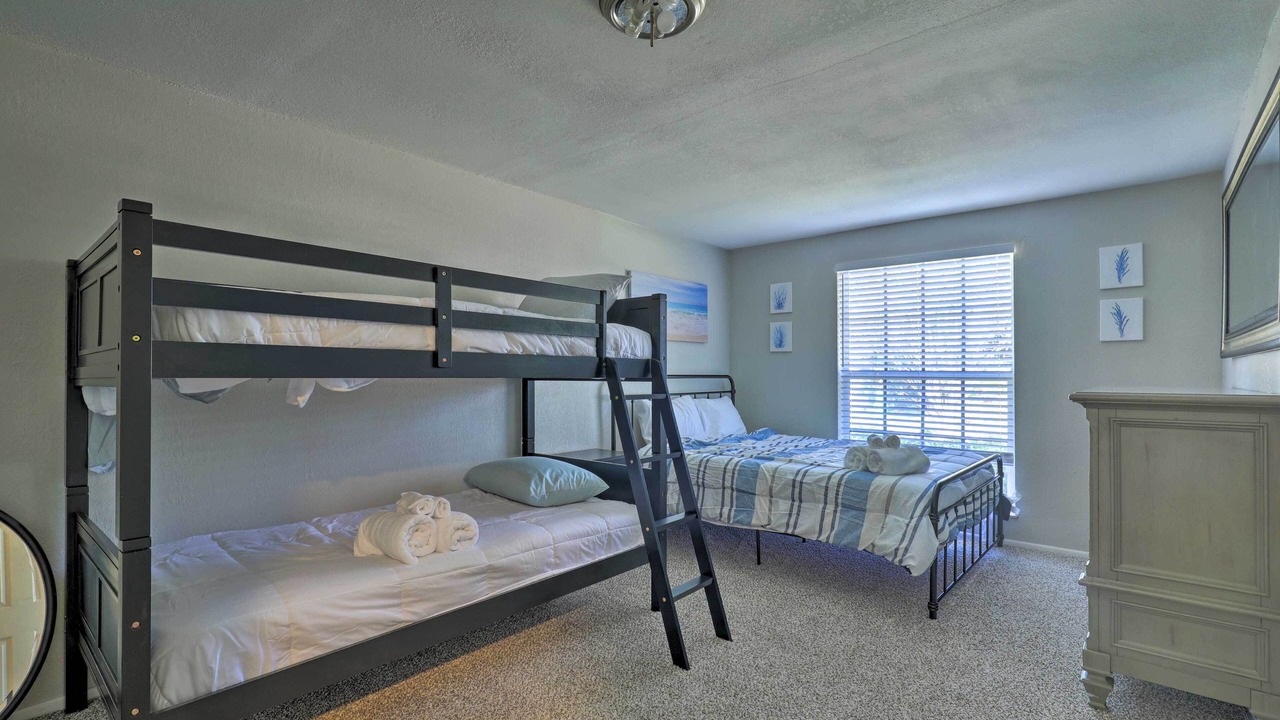 Photo of Others in Hammocks Of Palm Harbor