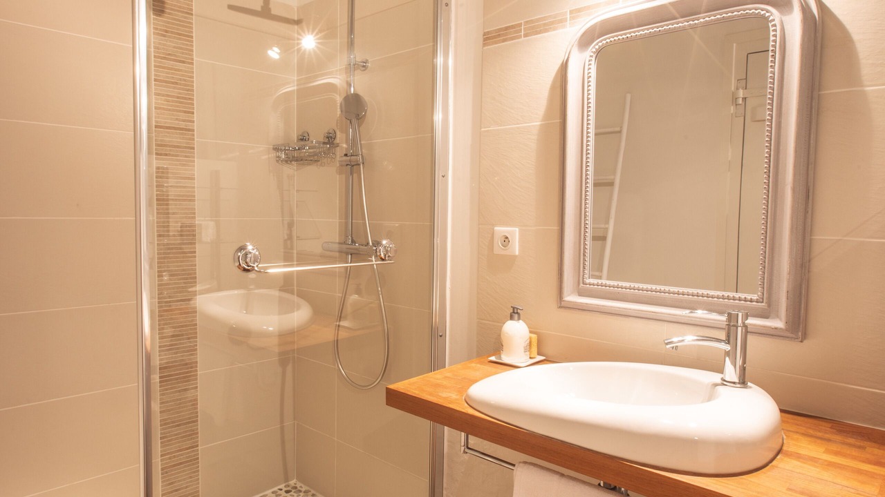 Photo of Bedroom in Les Esseintes