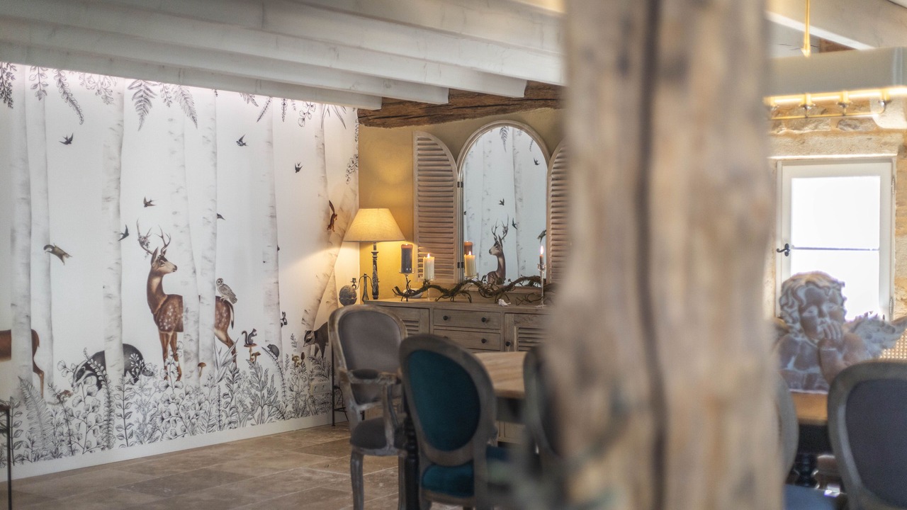 Photo of Others in Les Esseintes