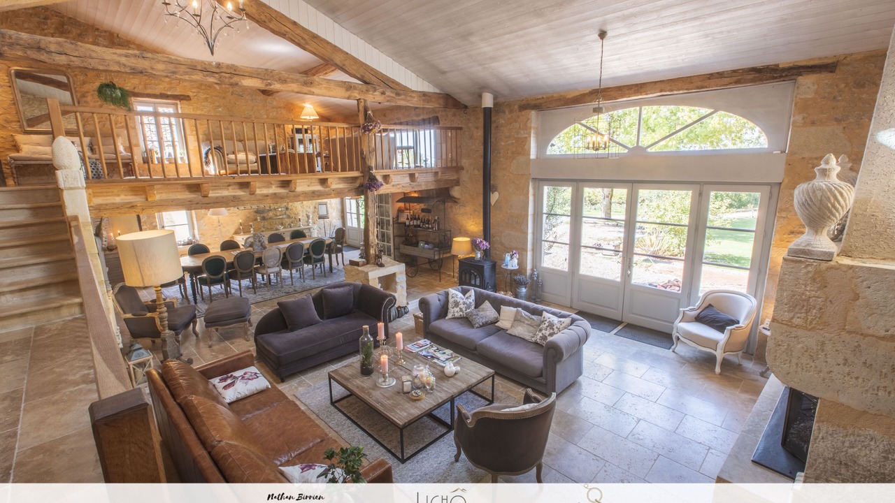 Photo of Others in Les Esseintes