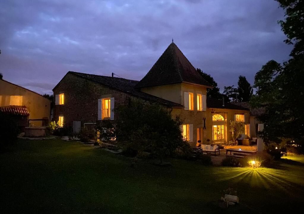 Photo of Outdoor in Les Esseintes