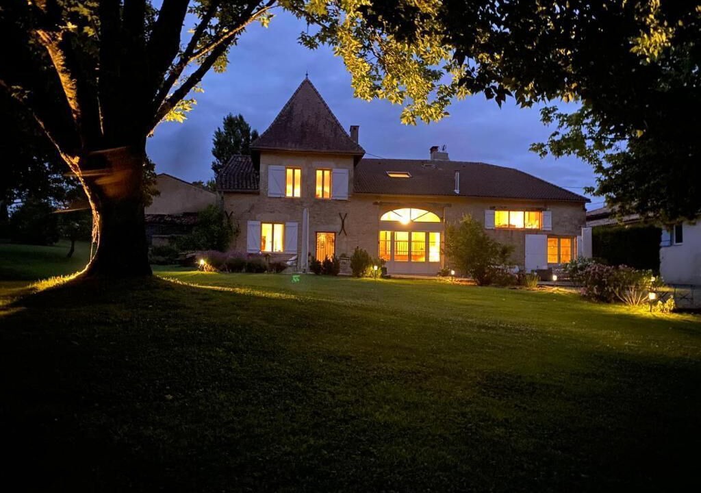 Photo of Outdoor in Les Esseintes