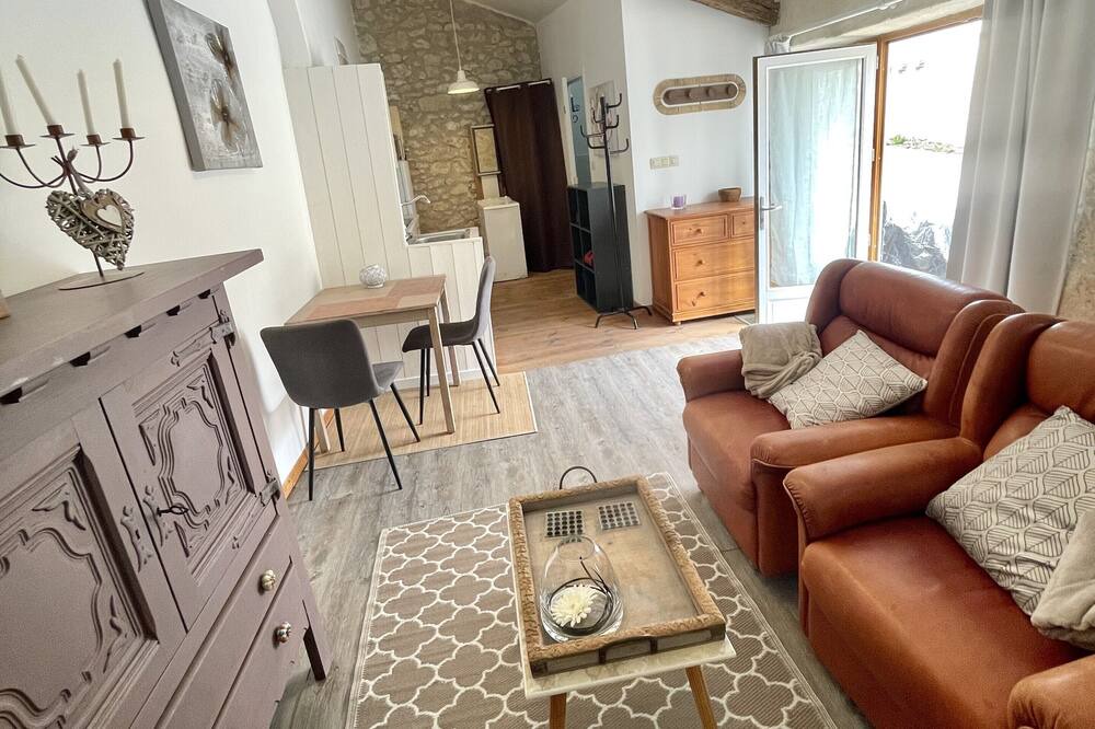 Photo of Livingroom in Courbiac