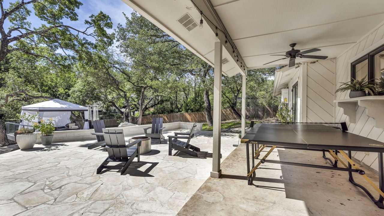 Photo of Patio Balcony in Lost Creek