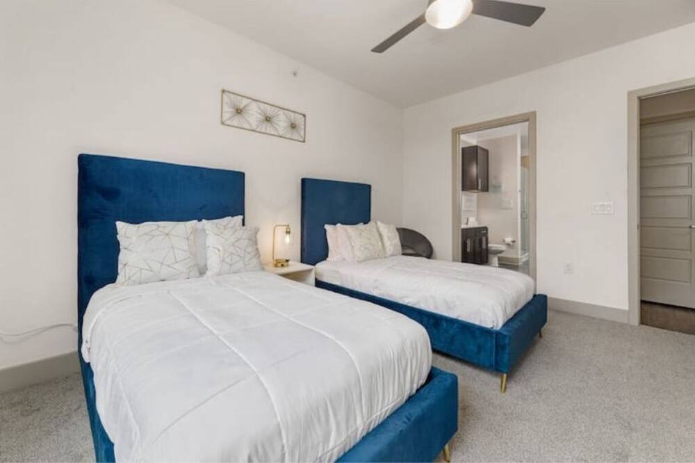 Photo of Bedroom in Cedar Crest