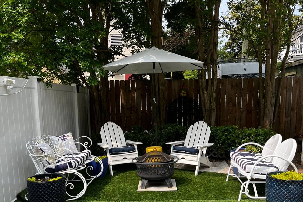 Photo of Others in Annapolis