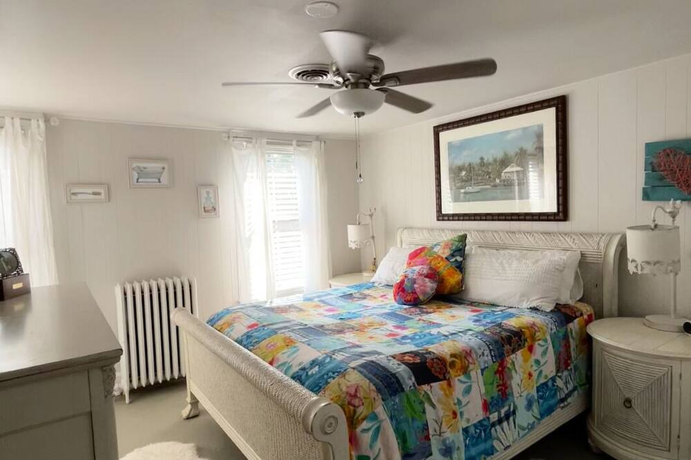 Photo of Others in Annapolis