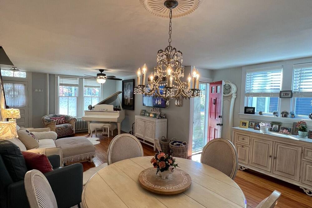 Photo of Livingroom in Annapolis