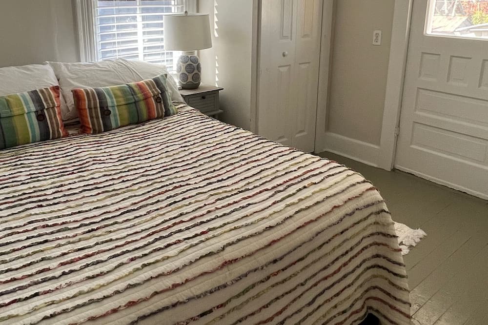 Photo of Others in Annapolis