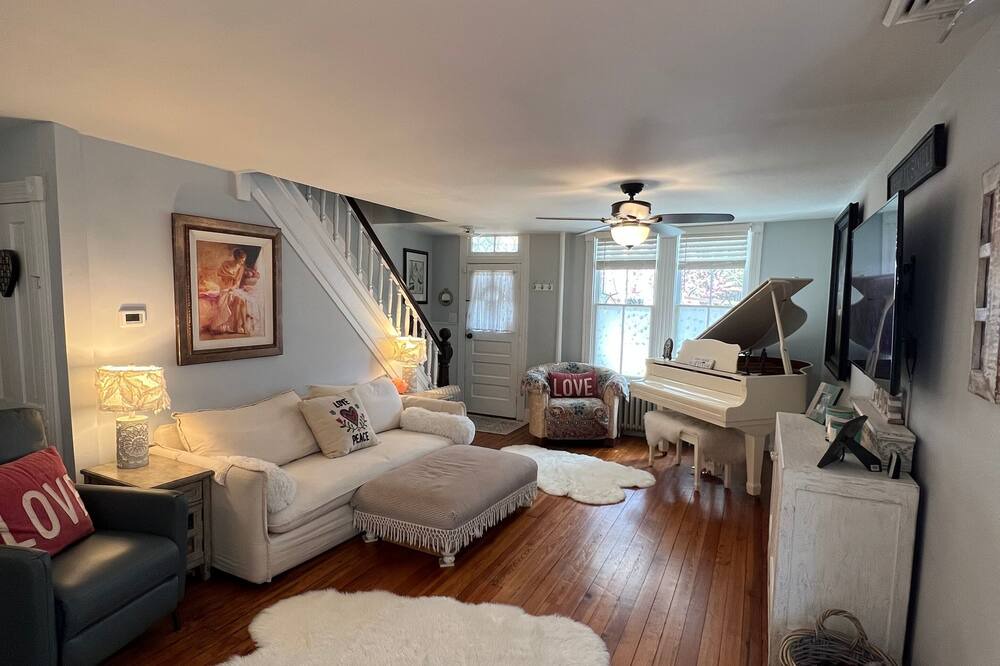 Photo of Livingroom in Annapolis