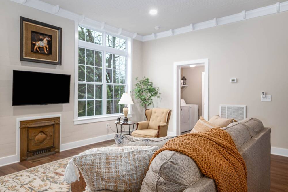 Photo of Livingroom in Franklinville
