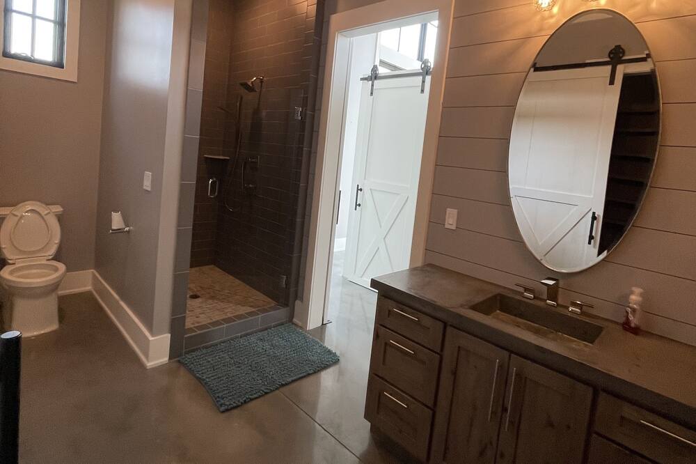 Photo of Bathroom in Crane Hill