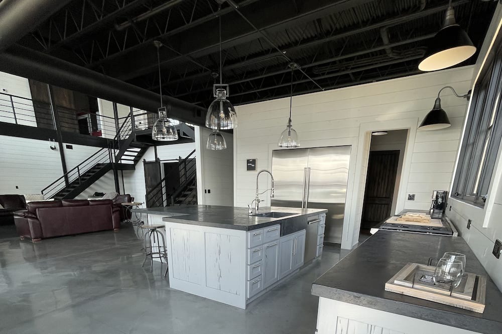 Photo of Outdoor in Crane Hill