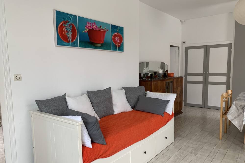Photo of Livingroom in Saint-Vincent-sur-Jard