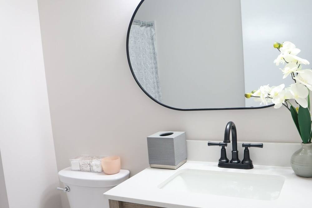 Photo of Bathroom in Blackwood